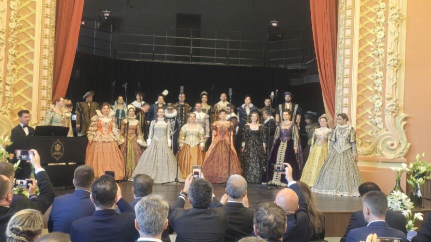 Corul Madrigal celebrează la Constanța un secol de la înființarea sa printr-o expoziție de artă surprinzătoare. 1 corul madrigal omagiaza la constanta centenarul fondatorului sau printr o expozitie inedita de arta plastica 6893292ac666c