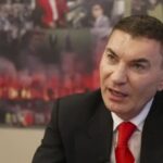 Cristi Borcea îl pune la zid pe Andrei Nicolescu: „Parcă vorbește în lacrimi! Ați observat stilul lui Guardiola sau Enrique?” 3 cristi borcea il pune la colt pe andrei nicolescu vorbeste parca plange ati vazut discursurile lui guardiola sau enrique 688dfb4e35b46