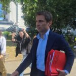 Primarul din Mangalia, Cristian Radu, a fost OPRIT din funcție printr-un ordin al prefectului. 2 cristian radu primarul municipiului mangalia a fost suspendat din functie prefectul a semnat ordinul privind constatarea suspendarii 68b04df4a3555