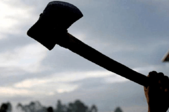 cu toporul pentru ca i a petit sora acelasi barbat care folosea masini pe post de berbeci condamnat dupa un scandal sangeros in medgidia 6893e97e1f64b