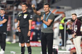 cum a explicat costel galca schimbarea din primul 11 a ajutat mult 68b2122fc725e