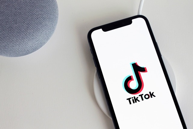 Ghid pentru organizarea clipurilor tale TikTok pe Android: Cum să creezi playlisturi captivante! 1 cum creezi playlisturi tiktok pe android pentru a ti organiza clipurile 688dcd09ce849