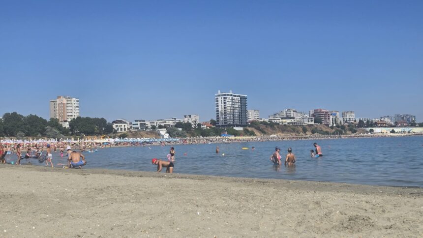 "Calitatea apei marine în stațiunile de pe litoral: DSP Constanța a dezvăluit rezultatele analizelor efectuate" 1 cum e apa marii in statiunile de pe litoral dsp constanta a publicat rezultatele probelor prelevate 68945765bc8ef