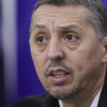 Daniel David: „Educația a îndeplinitu-și misiunea națională, iar măsurile de austeritate nu mai au loc în acest sector” 2 daniel david educatia si a facut datoria fata de tara nu mai e loc de alte masuri de austeritate in acest domeniu 68b1b4cb91ec8