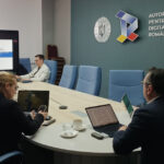 Autoritatea pentru Digitalizarea României, cu o echipă de trei specialiști în comunicare, a angajat totuși o firmă cu un singur membru în echipă. 2 desi are trei oameni la comunicare autoritatea pentru digitalizarea romaniei a apelat si la serviciile unei firme cu un singur angajat 689dd5c0f004a