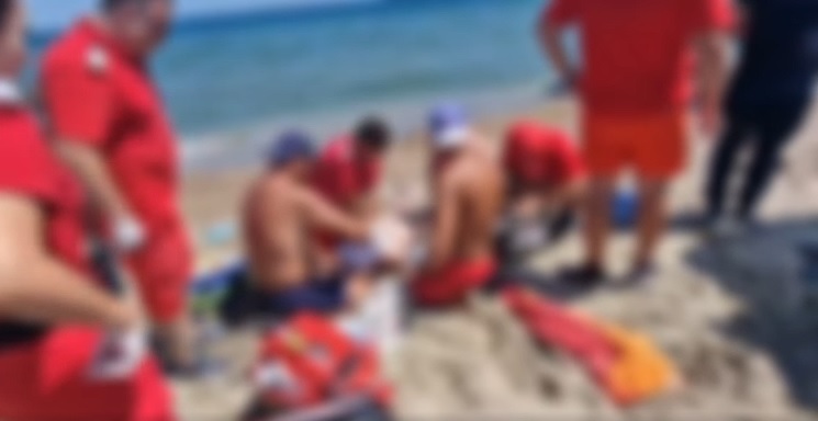 Tragedie în Saturn și Olimp: Doi bărbați și-au pierdut viața, iar doi copii au fost salvați cu curaj! 1 doi barbati s au inecat in saturn si olimp doi copii au fost salvati 68a0cea64f3bc