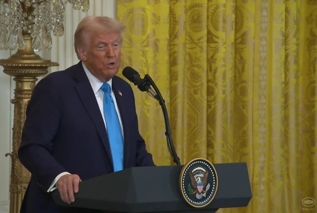 Donald Trump a investit peste 100 de milioane de dolari în obligațiuni de la începutul mandatului său prezidențial 1 donald trump a cumparat obligatiuni de peste 100 de milioane de dolari de la preluarea mandatului de presedinte 68a6eb1fb4057
