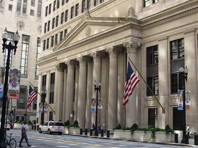 donald trump cere demisia guvernatoarei rezervei federale lisa cook invocand acuzatii de frauda ipotecara 68a6d2a2b8486