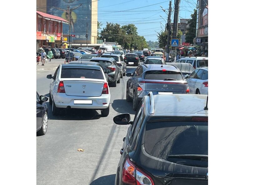 Coliziune între două mașini la ieșirea din Eforie Sud: o persoană transportată la spital 1 doua autoturisme implicate intr un accident la iesirea din eforie sud o persoana a ajuns la spital 68a585844fc35