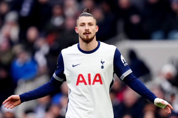 dragusin poftit sa plece de la tottenham daca vrea sa mai joace fotbal 68af21d87d6f2