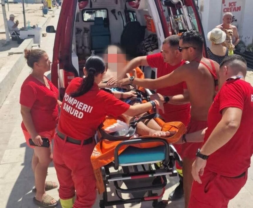 Eforie: Tânăr cu autism și epilepsie, recuperat din valuri de curajoșii salvamari după o criză surprinzătoare 1 eforie un adolescent diagnosticat cu autism si epilepsie care a facut o criza in timp ce se afla in mare salvat de salvamari 68988eb760a60