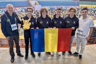 elevii romani au obtinut patru medalii de aur la olimpiada internationala de informatica 6890542d34b1a