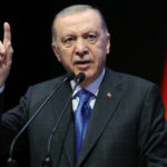 Erdogan intensifică represiunea împotriva disidenței în Turcia: 40 de suspecți prind închisoarea 2 erdogan continua persecutia opozitiei in turcia 40 de persoane au fost arestate 689f1a2a1409b
