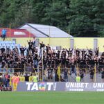 Vântul suflă pe arena legendară a unei echipe românești: ”Nicio formație nu a mai pășit pe teren de doi ani” 2 exclusiv bate vantul pe stadionul unei echipe de traditie din romania de doi ani n a mai jucat nicio echipa acolo 6898c300895bb
