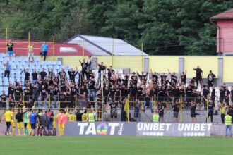 exclusiv bate vantul pe stadionul unei echipe de traditie din romania de doi ani n a mai jucat nicio echipa acolo 6898c300895bb