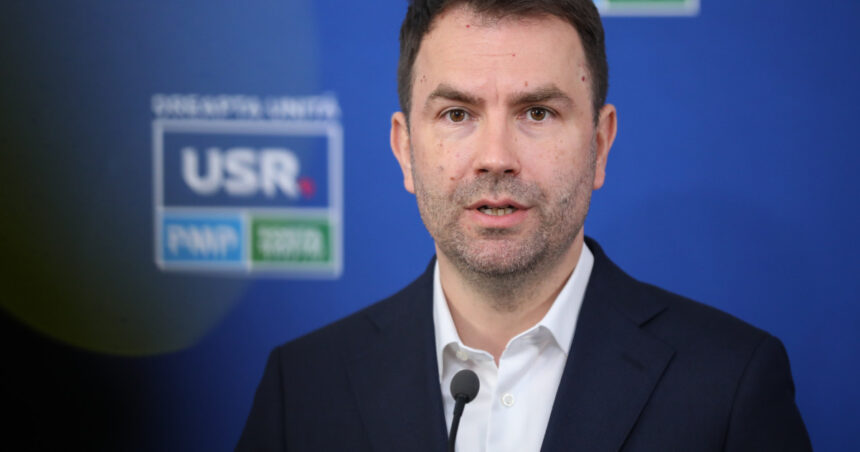Răspunsul lui Cătălin Drulă despre situația lui Ilie Bolojan și nemulțumirile generate de reforme: a fost lăsat „pe cont propriu” de Nicușor Dan? 1 exclusiv ce raspuns a dat catalin drula intrebat daca nicusor dan l a lasat singur pe ilie bolojan in fata nemultumirilor legate de reforme 68a616cca30e1