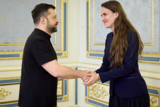 exclusiv oana toiu despre intalnirea trump putin ne dorim o negociere de pace despre ucraina cu ucraina participanta la aceste discutii 689a5c4a17124