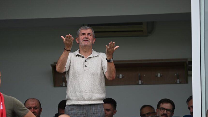 Valeriu Iftime își expune opinia în mijlocul controversei din Superligă: "Susțin destituirea lui Gino, în favoarea lui Becali!" 1 exclusiv valeriu iftime intervine in scandalul din superliga votez pentru demiterea lui gino contra lui becali 6899c41860ace
