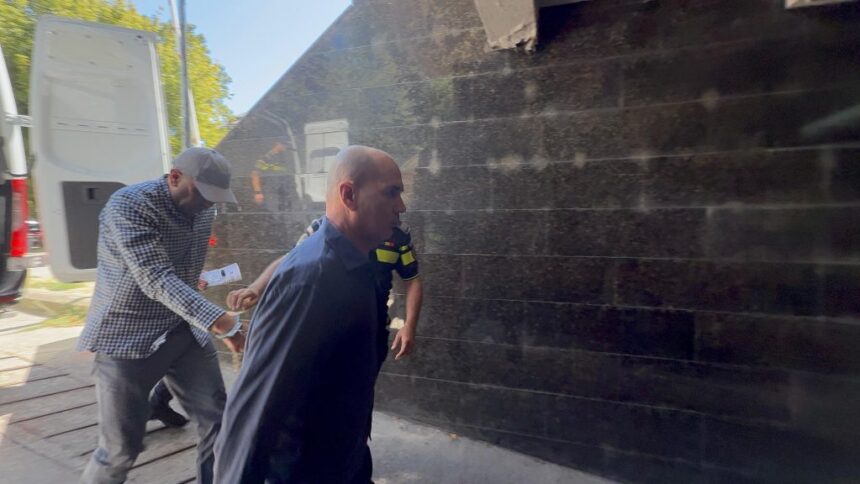 Vasile Deacu și asociații săi continuă să fie reținuți în cazul „Imperia moștenirilor“ 1 executorul vasile deacu co raman in arest in dosarul fabrica de mosteniri 68b0734599a9b
