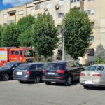 "Incident devastator în Cernavodă: Apartament cuprins de flăcări, intervenție de urgență a pompierilor pentru salvarea victimelor!" 3 explozie intr un apartament din cernavoda urmata de incendiu pompierii intervin si cu autospeciala pentru transport victime multiple 68a089450ad78