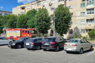 explozie intr un apartament din cernavoda urmata de incendiu pompierii intervin si cu autospeciala pentru transport victime multiple 68a089450ad78