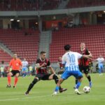 Furia suporterilor Universității Craiova după meciul cu Trnava: „E nevoie de o plângere la UEFA! Așa ceva nu se întâmplă nici în competițiile județene!” 2 fanii universitatii craiova fierb de furie dupa returul cu trnava trebuie reclamat la uefa nici la nivel judetean nu vezi asa ceva 689f650a09f7f