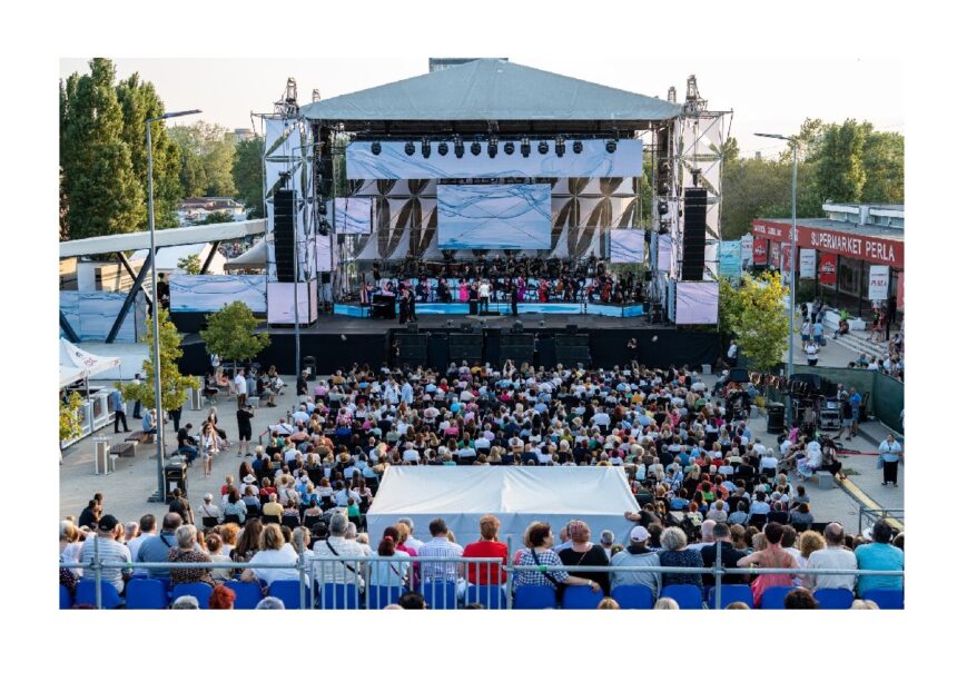 Festivalul Mamaia începe! Descoperă întreaga agendă și părerile lui Florin Mitroi, președintele CJC, și ale Laurei Abibula Stroe, directorul Centrului Burada, despre acest eveniment. 1 festivalul mamaia la start iata programul complet ce spun florin mitroi presedintele cjc si laura abibula stroe directorul centrului burada despre eveniment 68a5d30924dd2