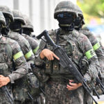 Tensiuni la frontiera coreeană: Avertismente și provocări care pot escalada într-un conflict devastator 3 focuri de avertisment si amenintari la granita dintre coreea de nord si coreea de sud ar putea duce la o confruntare incontrolabila 68a9a59bc2e35