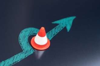 fondul proprietatea reduce cu o treime tinta de achizitie in programul de rascumparare promovat in aceasta vara miscarea vine in contextul in care un actionar a solicitat dividende 68958146f01a7