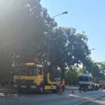 Îngrijorare pentru șoferi: O bandă de pe bulevardul Tomis este închisă. Descoperă detalii despre situație! 2 foto atentie soferi o banda de cirulatie de pe bulevardul tomis blocata vezi ce se intampla aici 68919f5f45c3d