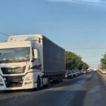 Consiliul Județean Constanța va moderniza DJ 226C, ruta alternativă a comunei Lumina. Șoferii stau în trafic zeci de minute pentru a accesa E87. 2 foto consiliul judetean constanta va reabilita dj 226c drumul ocolitor al comunei lumina soferii asteapta in coloana zeci pe minute pentru a iesi pe e87 689178a492a26