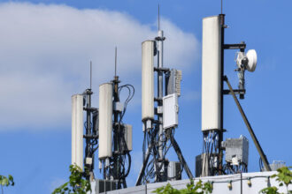 foto imaginile care dezvaluie planul lui putin rusia construieste o antena uriasa langa polonia pentru a spiona nato 68a8e0387029b