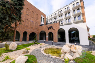 foto mercure deschide un hotel in alba iulia 68958bc600448