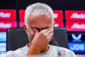 foto si video jose mourinho in lacrimi la conferinta dupa decesul lui jorge costa o sa fac cum mi ar fi spus el azi si maine am treaba iar dupa voi p 68924b0259093