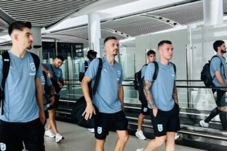 foto universitatea craiova a ajuns la istanbul meci dificil pentru elevii lui mirel radoi 68a5ab8e12cb1