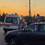 Incident rutier pe bulevardul Tomis: un pieton transportat de urgență la spital 2 foto video accident rutier pe bulevardul tomis un pieton a ajuns la spital 689f692af2908