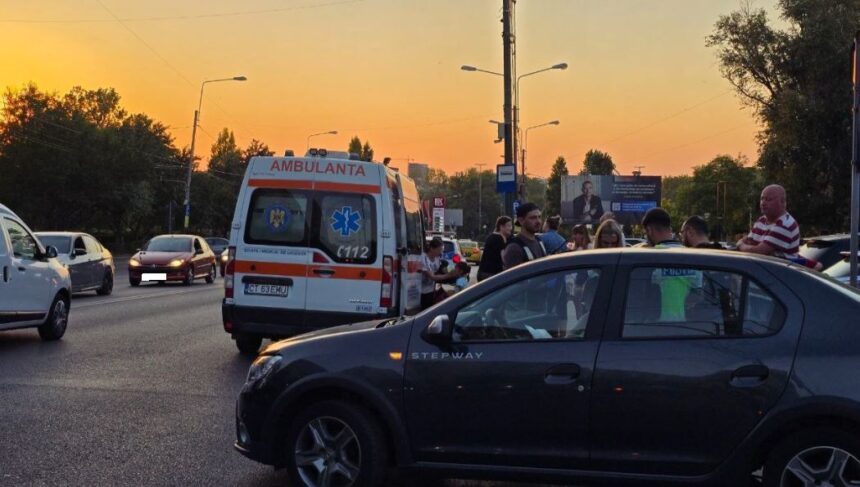 Incident rutier pe bulevardul Tomis: un pieton transportat de urgență la spital 1 foto video accident rutier pe bulevardul tomis un pieton a ajuns la spital 689f692af2908