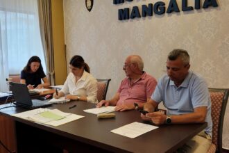 foto video consiliul local mangalia intrunit in sedinta extraordinara convocata de primar de indata consilierii chemati sa aprobe rectificarea bugetului pe 2025 al municipiului 68a47001cc6fa