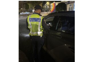 foto video razie de amploare la mangalia cu luptatorii serviciului de actiuni speciale si doua echipaje canine ce spune politia 68a9b27c0e6a8