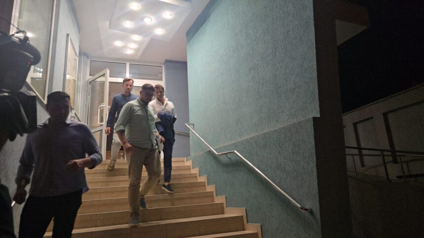 Cristian Radu, primarul Mangaliei, în atenția DNA Constanța: reținut pentru nereguli! 1 foto video surse cristian radu primarul din mangalia retinut de dna constanta 68a63fc587e28