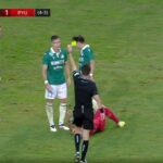 O întorsătură incredibilă în Conference League: două cartonașe galbene primite, dar a găsit un român de vină pentru a evita eliminarea! 2 galerie foto ce bizarerie in conference league a incasat doua galbene dar a dat vina pe roman si a scapat de rosu 688f77daa1724