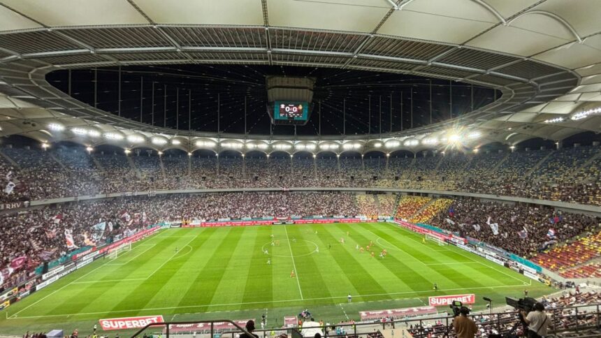 Strigătul crainicului de la Rapid: Îndemn către suporterii FCSB în mijlocul jocului, fără reacția arbitrilor 1 galerie foto crainicul de la rapid apel la galeria lui fcsb in timpul meciului arbitrii nu au intervenit 68a22790b70f0