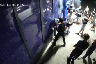 galerie foto imagini socante un pusti bacauan de 16 ani a fost bagat in spital de un campion la box cum s a intamplat 689f001e551de