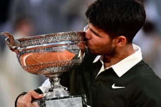 galerie foto stilul generatiei tiktok carlos alcaraz a dezvaluit cum sarbatoreste o victorie mare in tenis 689588ecc99ef