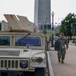 Intervenție spectaculoasă a Gărzii Naționale și Armatei Americane în Washington DC! Acțiuni asemănătoare se preconizează și în New York și Chicago! 3 garda nationala si armata sua descindere in forta in washington dc masuri similare ar urma sa fie luate si pentru new york si chicago 689c43eb6661c