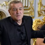 Gigi Becali a aflat cine va oficia derby-ul cu Rapid și a avut o reacție pe măsură: "Este cel mai talentat!" 2 gigi becali a auzit cine arbitreaza derby ul cu rapid si a reactionat scurt e cel mai valoros 689dca7d2e637