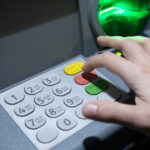 Grecia: Inovație în sectorul bancar prin implementarea de bancomate comune pentru economisirea resurselor 2 grecia bancile ar putea utiliza atm uri comune pentru a reduce costurile 6892d45a1b5d2