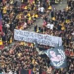"În Giulești se simte atmosfera verii! Ironia fanilor FCSB-ului în confruntarea cu Rapid. Detalii despre mesajul final" 2 in giulesti e fita verii ironie a fanilor fcsb ului in meciul cu rapid cum s a incheiat bannerul 68a2398c8f158