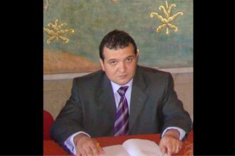 in memoriam azi se implinesc noua ani de la trecerea in nefiinta a lui virgil coman directorul arhivelor judetene constanta 6891bba13b196