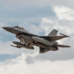 Trei noi F-16 norvegiene au sosit astăzi în România, întărind flota bazei de la Mihail Kogălniceanu! 2 inca trei aeronave f 16 cumparate din norvegia au aterizat astazi in romania intra in dotarea bazei de la mihail kogalniceanu 68b086d90335c